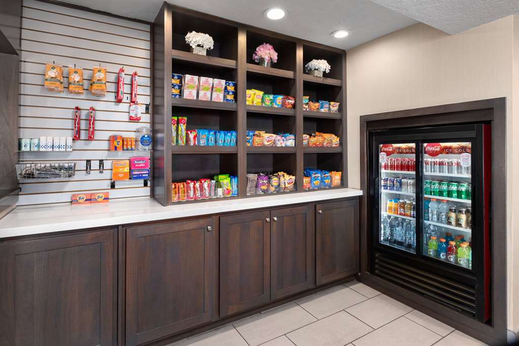 La Quinta Inn & Suites by Wyndham North Orem - photo 37