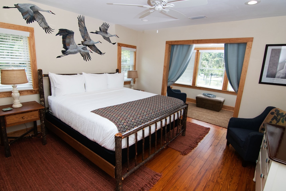 Sweetwater Branch Inn - photo 41