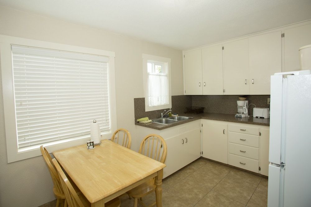 The Forks Motel - photo 14