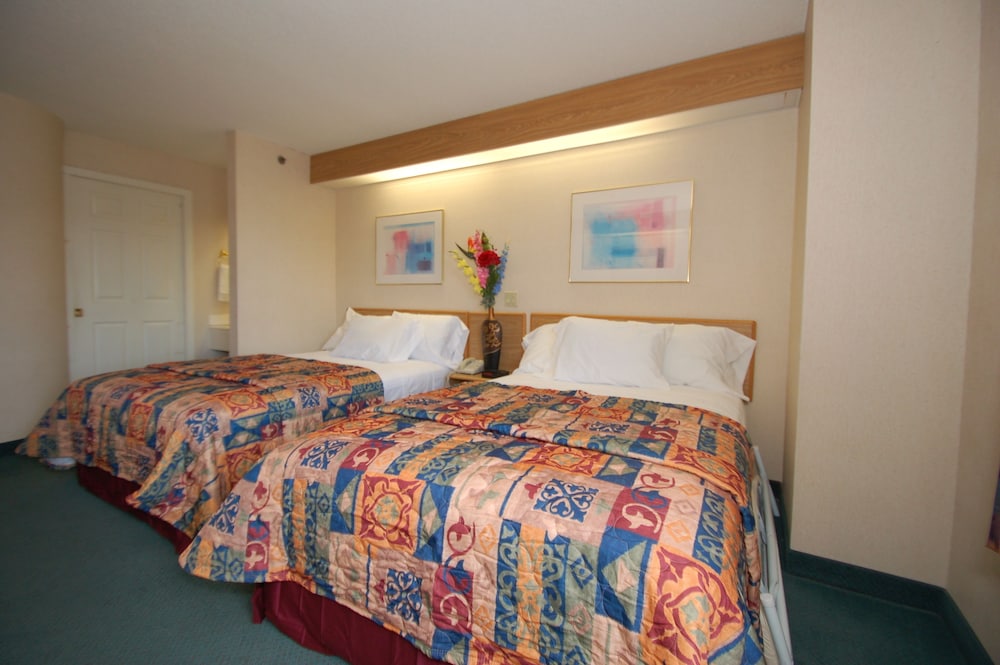 Rodeway Inn Willington North - photo 11