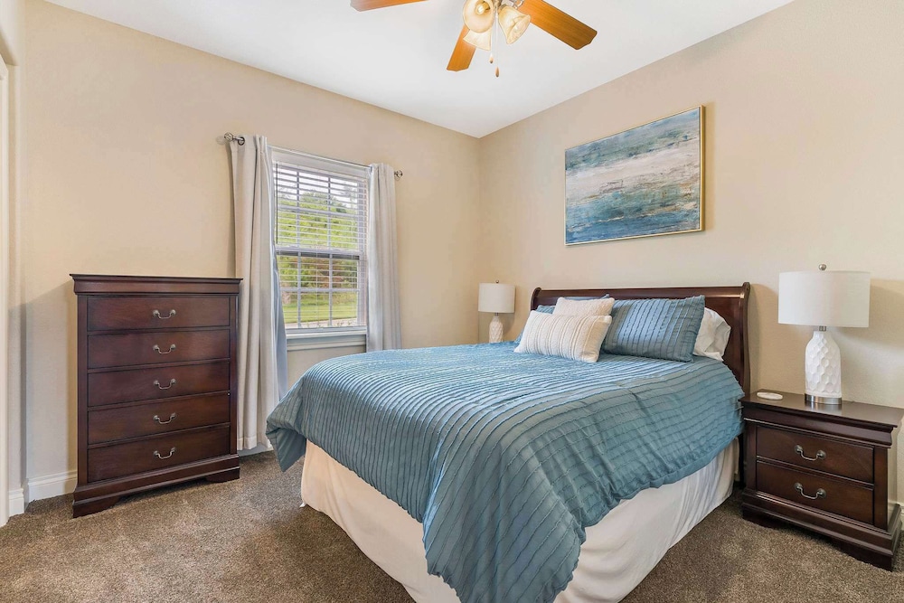 Villa at the Hills A Grand Branson Vacation 4 BDR Golf Resort Villa - photo 26