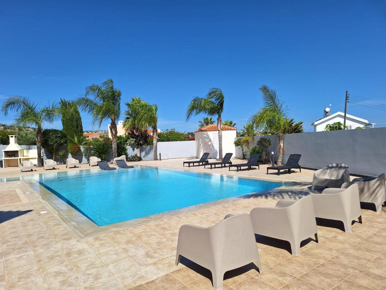 Grand Villa Lynn Seaview Ayia Napa