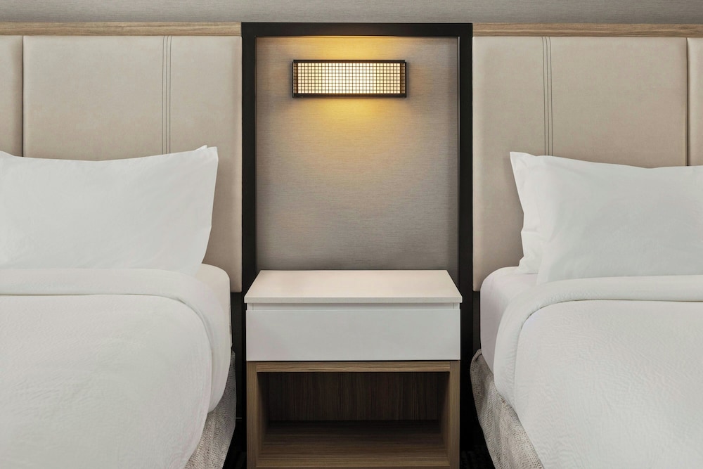 Springhill Suites BY Marriott Bettendorf - photo 12