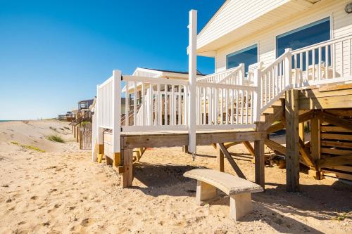 Lisa Lu by Oak Island Accommodations - photo 26