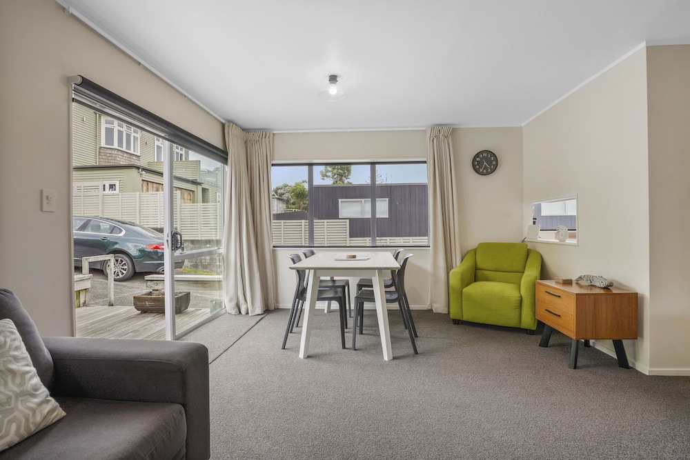 Onehunga Oasis l 2bed Private Home l Cornwall Park — 4-Star Luxury Hotel in Auckland, New Zealand