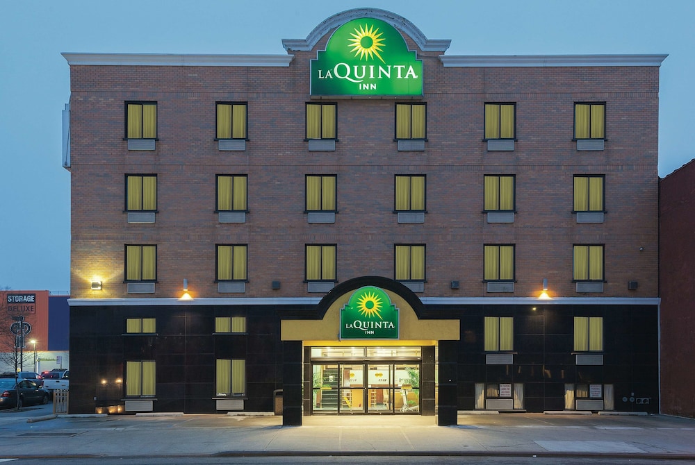 La Quinta Inn Queens New York City in Long Island City, United States
