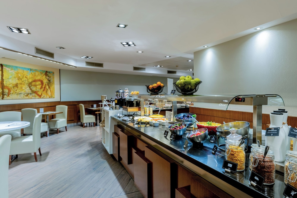 מזון ומשקאות