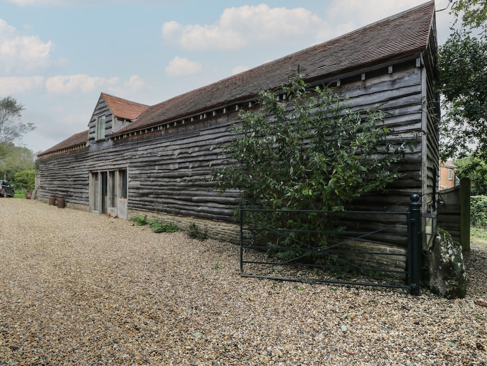 Brandeers Long Barn in Malmesbury, United Kingdom