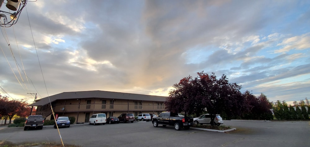 Olympic View Inn - photo 55