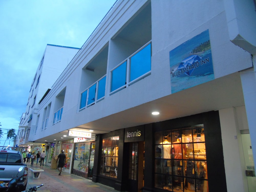 Blue Emerald - carbon neutral hotel in San Andres