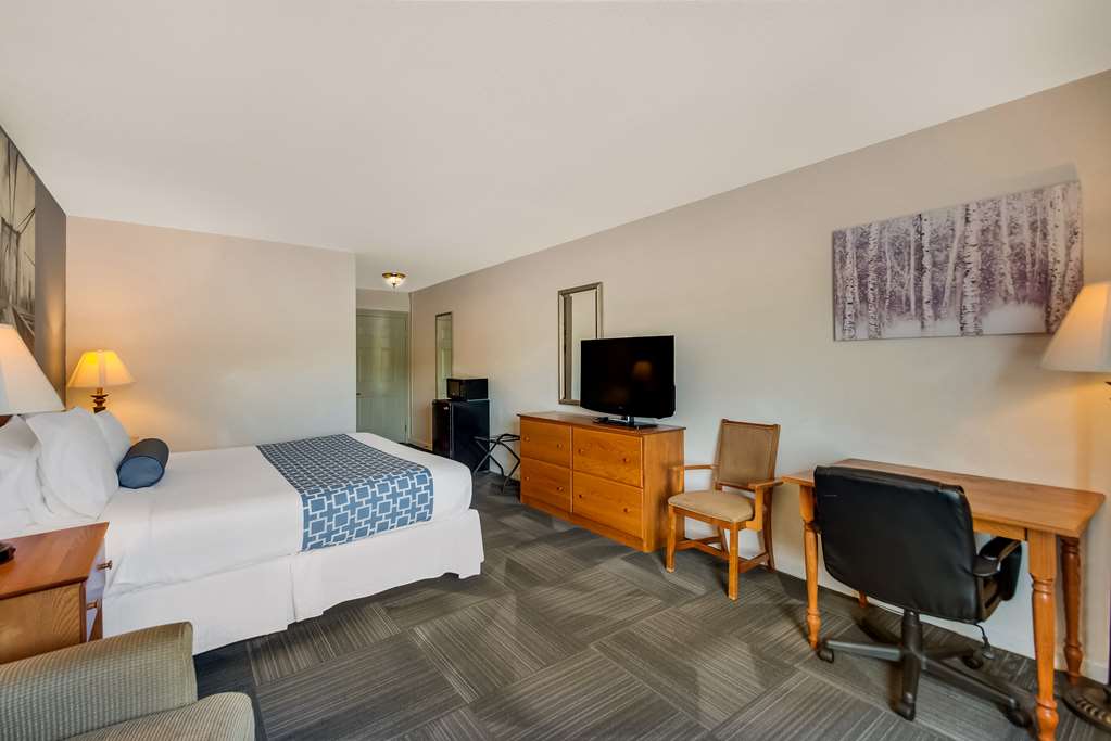 SureStay Plus Hotel by Best Western Berkeley Springs - photo 16