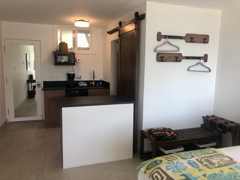 Kona Tiki Hotel - photo 6