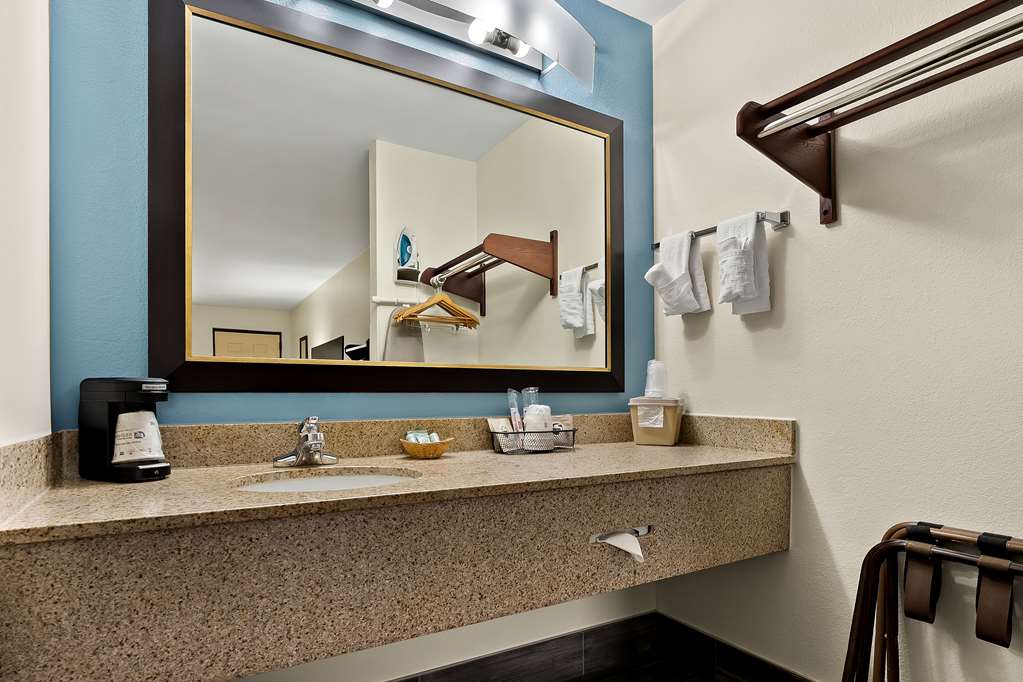 Best Western Greenville Inn - photo 20