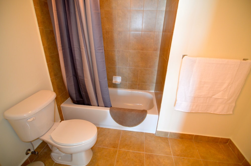 Riviera Luxury Living at River Oaks Marina and Tower - photo 35