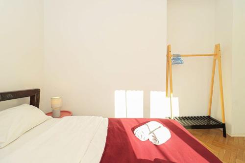 Cozy and Stylish Apt Next to Stamba and Rooms