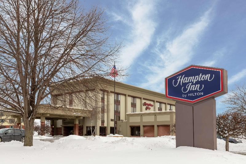 Hampton Inn Rockford - photo 2