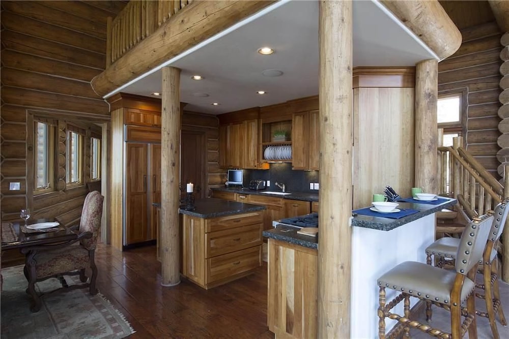 Sundance Grand Overlook By Telluride Resort Lodging - photo 7