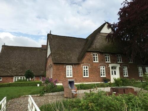Landsitzhotel und Seminarium Peterhof — hotel in Wilster