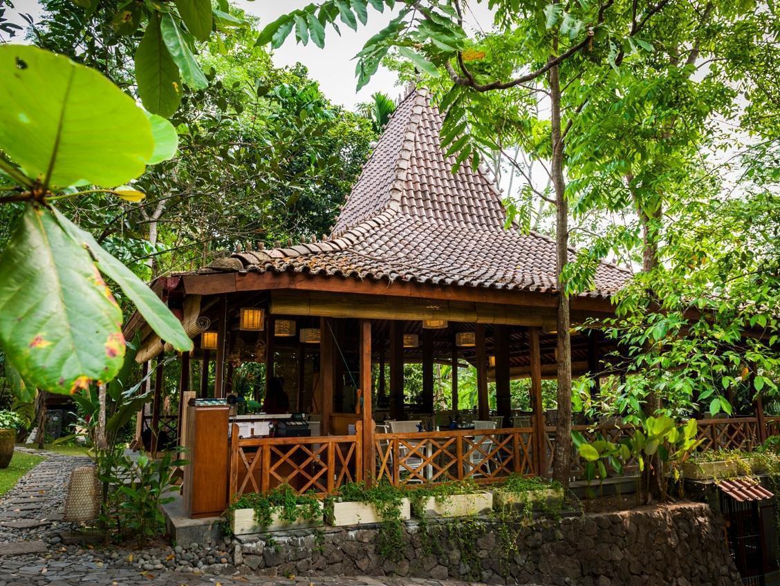 Omkara Mountain Retreat — 4-Star Luxury Hotel in Yogyakarta, Indonesia