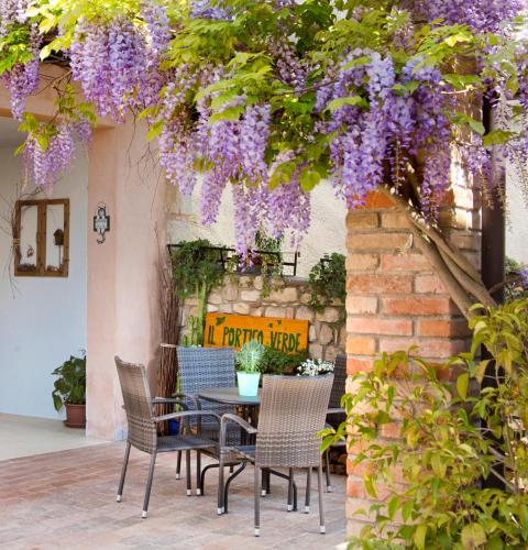 Il Portico Verde — 4-Star Luxury Hotel in Crespano Del Grappa, Italy
