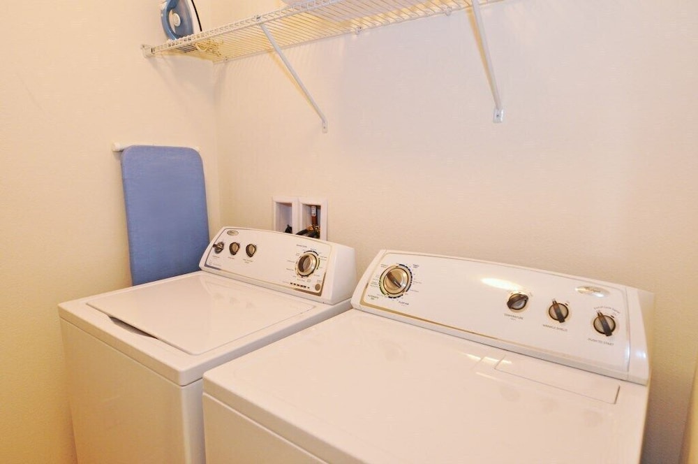 3 Bed Twhm W splash Pool at Bella Vida Resort - photo 11