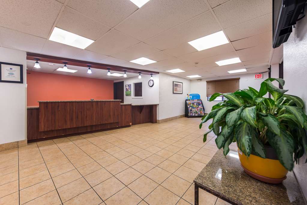 Motel 6 Saint Paul MN I 94 - photo 22