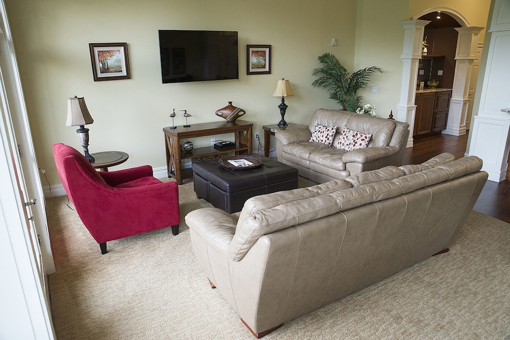 Riverwalk Place Resort & Spa - photo 38