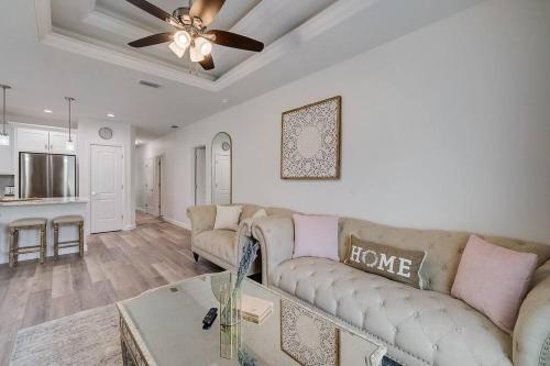 South West Florida Family Home 3 Bedroom 2 Bathroom King bed suite Close to Beaches Parks Fishing Golfing Kayaking — 4-Star Luxury Hotel in Rotonda West, United States