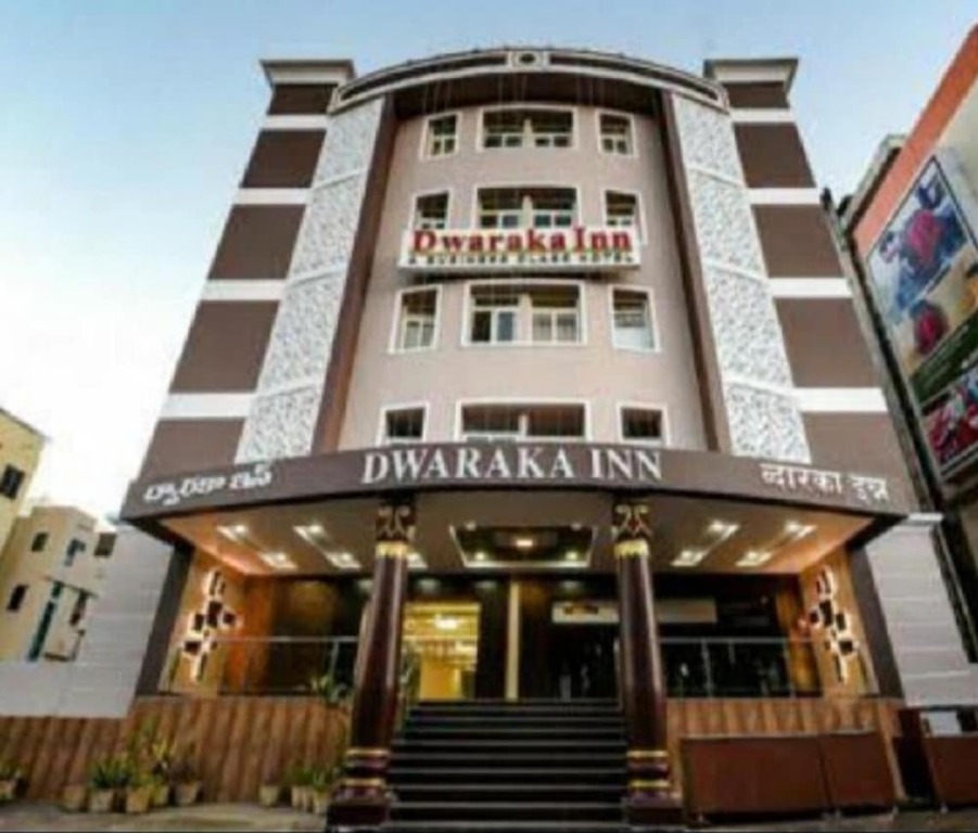 Hotel Dwaraka Inn in Visakhapatnam, India