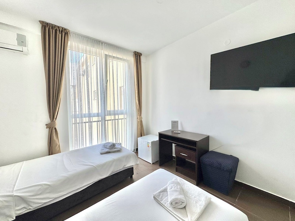 Hotel Lobo — Budva — photo 4