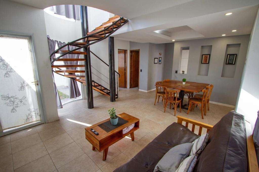 Gasparetto Lofts Mendoza — 4-Star Luxury Hotel in Godoy Cruz, Argentina