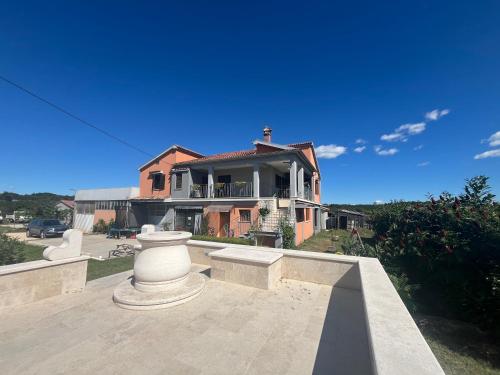 Apartment Šterna in Svetvincenat — 4-Star Luxury Hotel in Svetvincenat, Croatia
