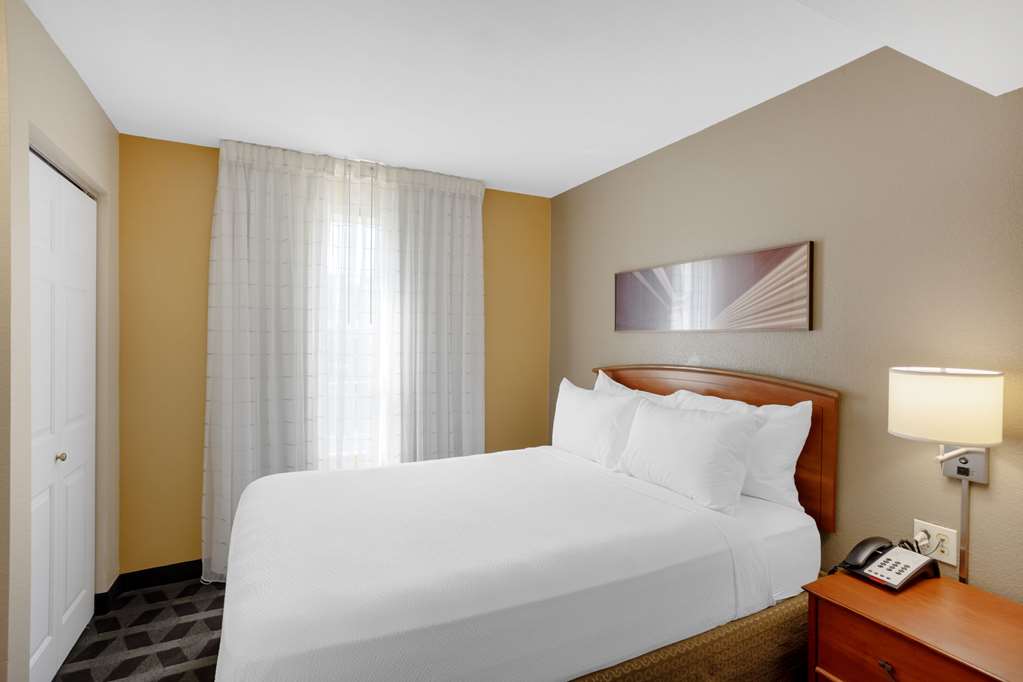 MainStay Suites Mt. Laurel Philadelphia - photo 28