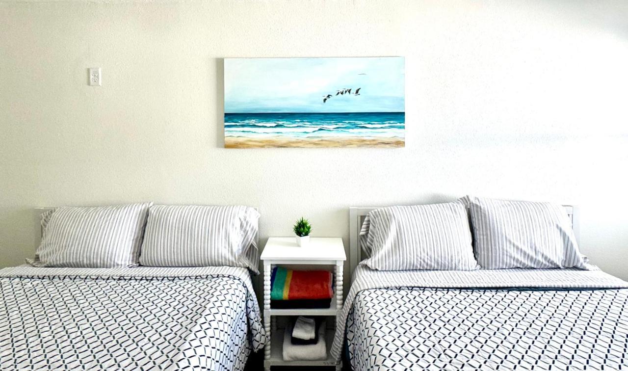 2bd 2ba Sunview 6 2mins To Beachpool - last minute hotel in Unknown City
