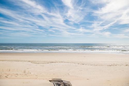 Cuddlefish by Oak Island Accommodations - photo 7