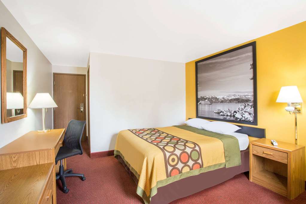 Super 8 by Wyndham Elko - photo 10