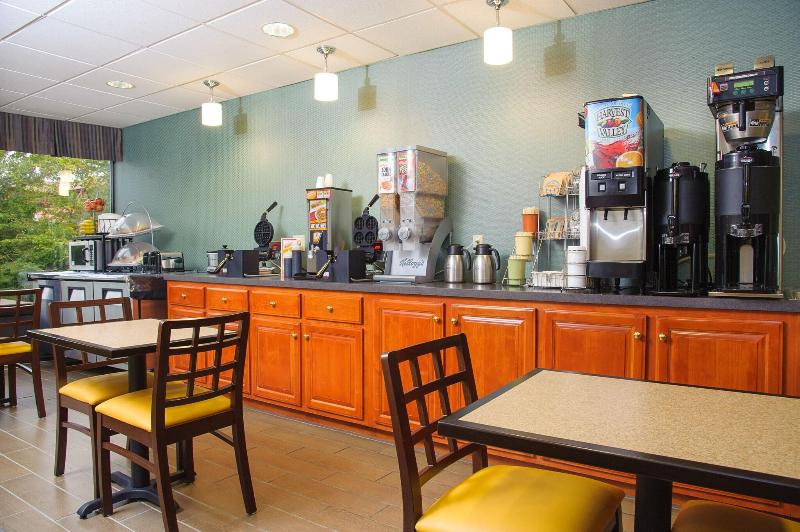 Pigeon River Inn - photo 109