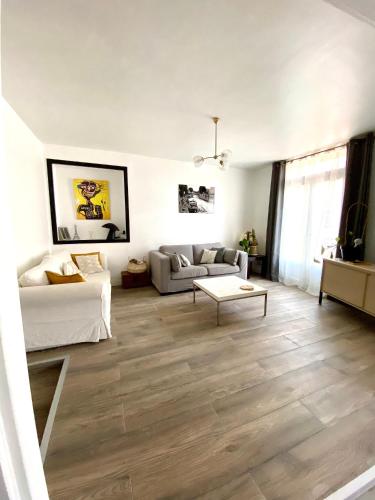 Serignan Vacances Au Soleil Confort Xxl in Serignan, France