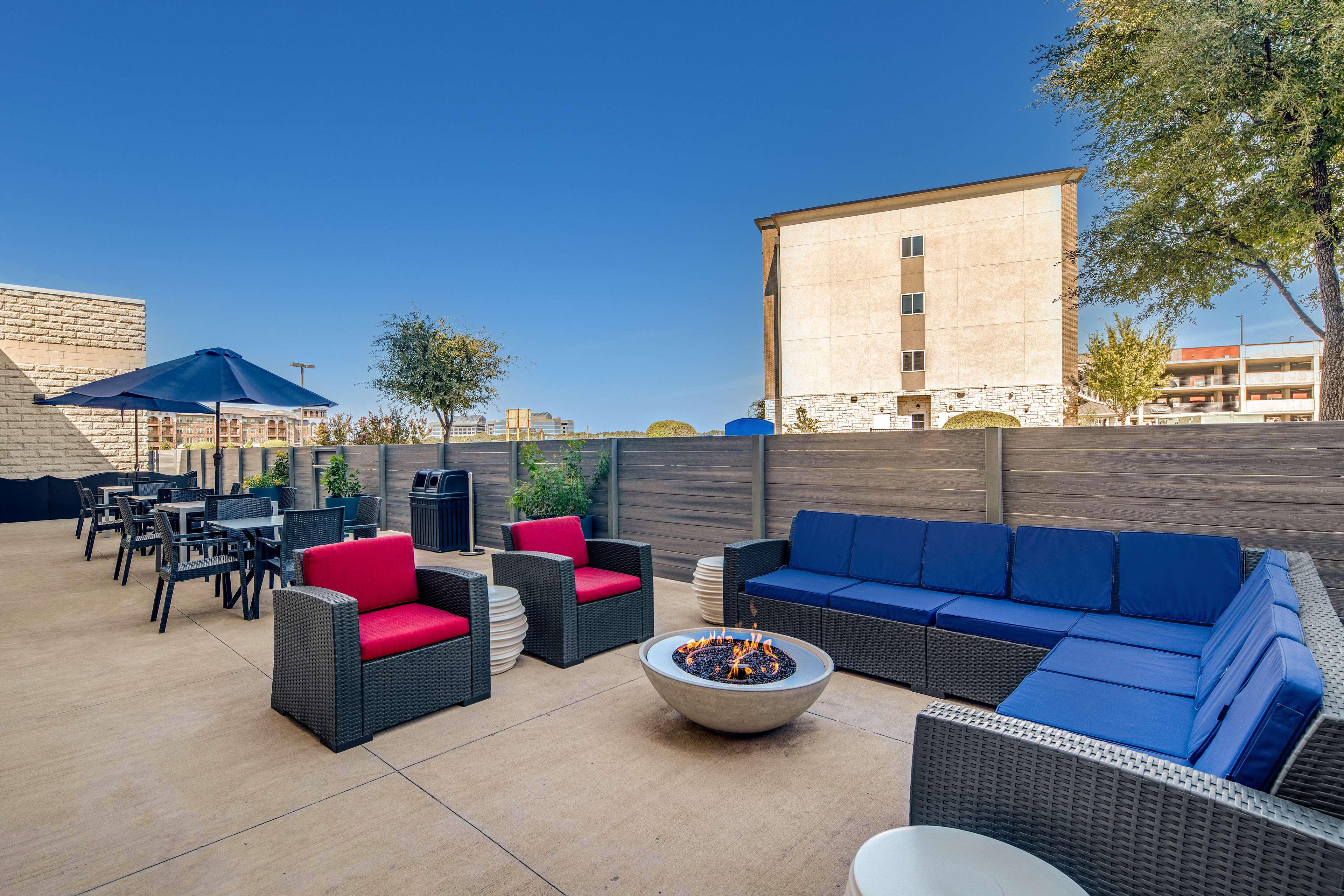 Hampton Inn & Suites Farmers Branch Dallas - photo 7