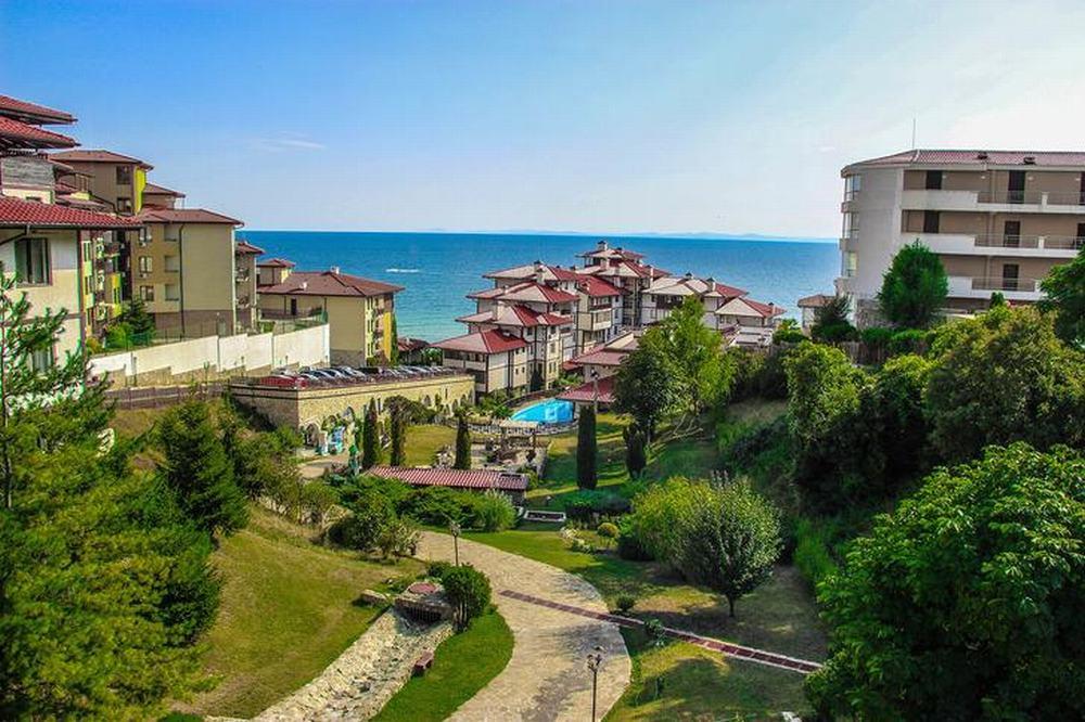 Etara 1 Apartment — 4-Star Luxury Hotel in Sveti Vlas, Bulgaria
