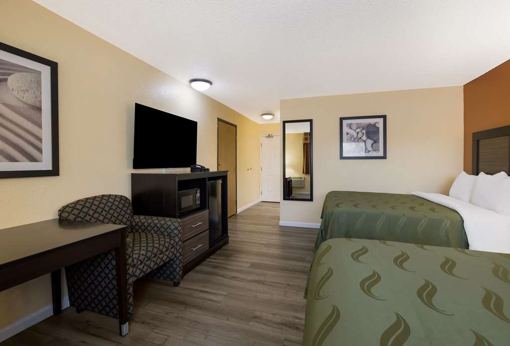 Quality Inn & Suites Medford Airport - photo 17