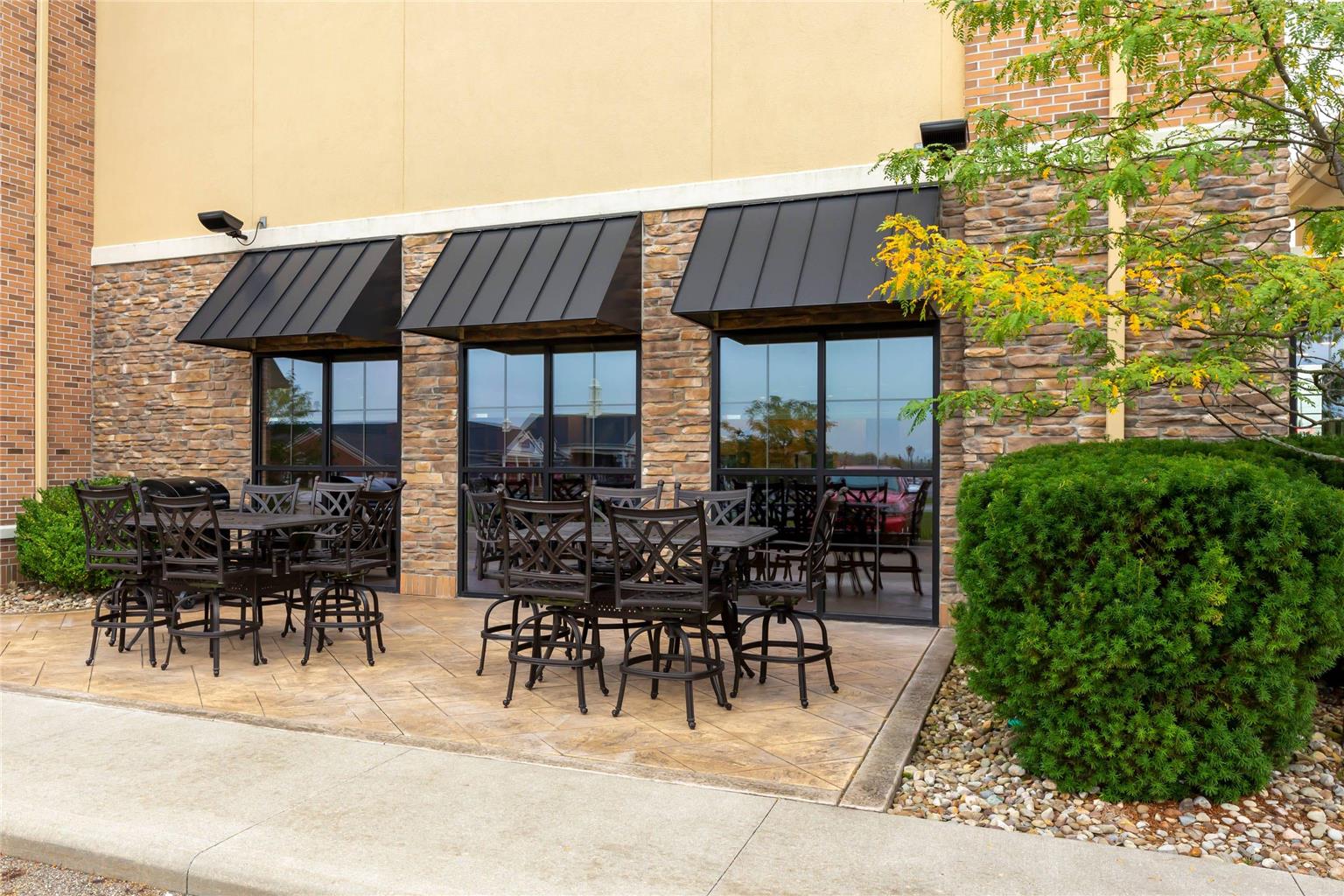 Comfort Suites Hartville North Canton - photo 41