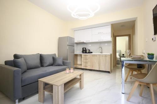 #B Ioanna's Apartments — 4-Star Luxury Hotel in Thessaloniki, Greece