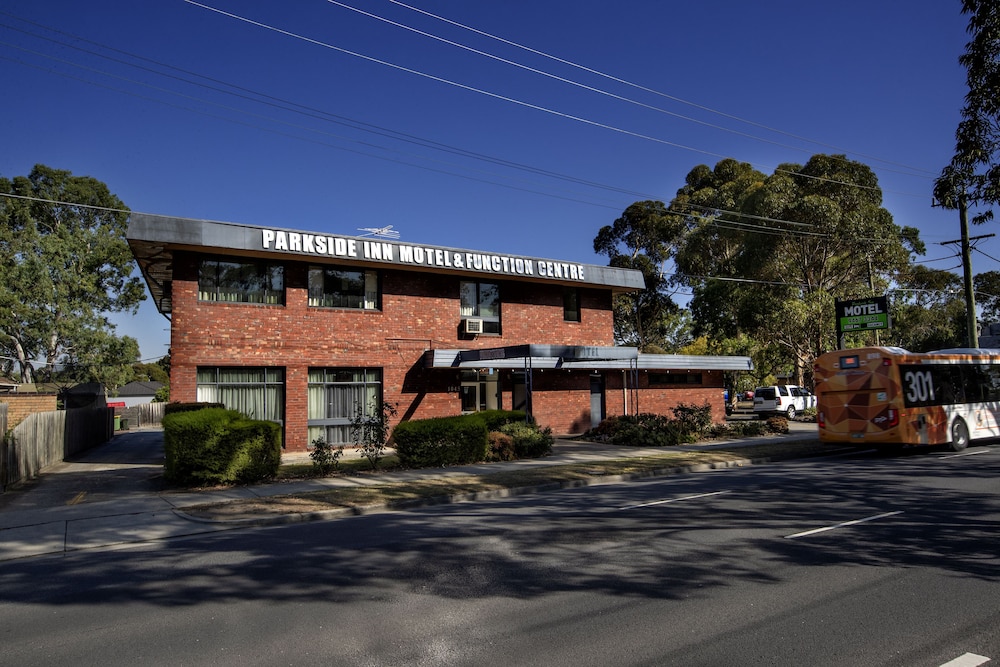 Parkside Inn Motel — hotel in Kingsbury