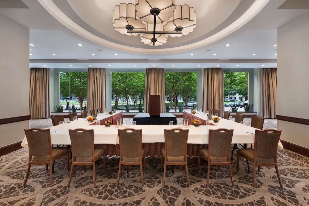 Hilton Houston Post Oak by the Galleria - photo 55