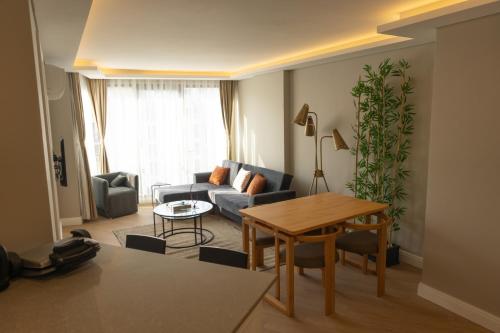 Bolahenk Suites — 4-Star Luxury Hotel in Istanbul, Turkey