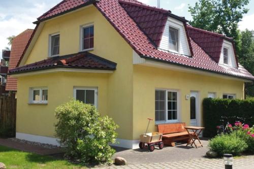 Am Deich 23 Strandeule Zingst — 4-Star Luxury Hotel in Zingst, Germany