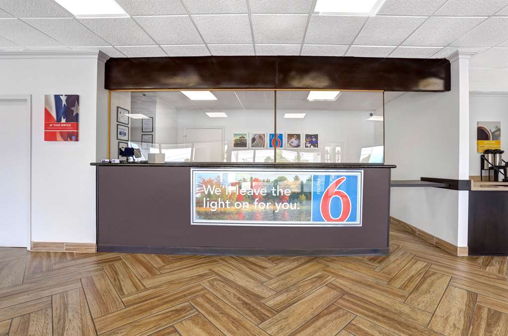 Motel 6 Jacksonville NC - photo 20