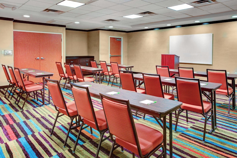 Fairfield by Marriott Inn & Suites Anniston Oxford - photo 24