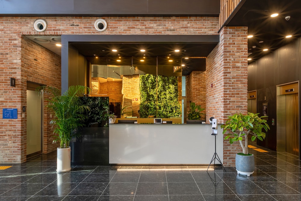 Urban Est Hotel in Goyang-Si, South Korea